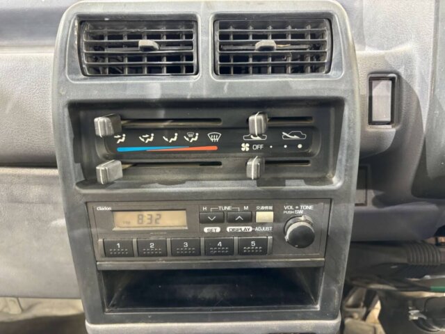 1995 MITSUBISHI MINICAB DUMP