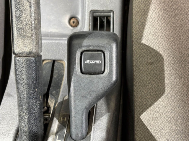 1995 MITSUBISHI MINICAB DUMP